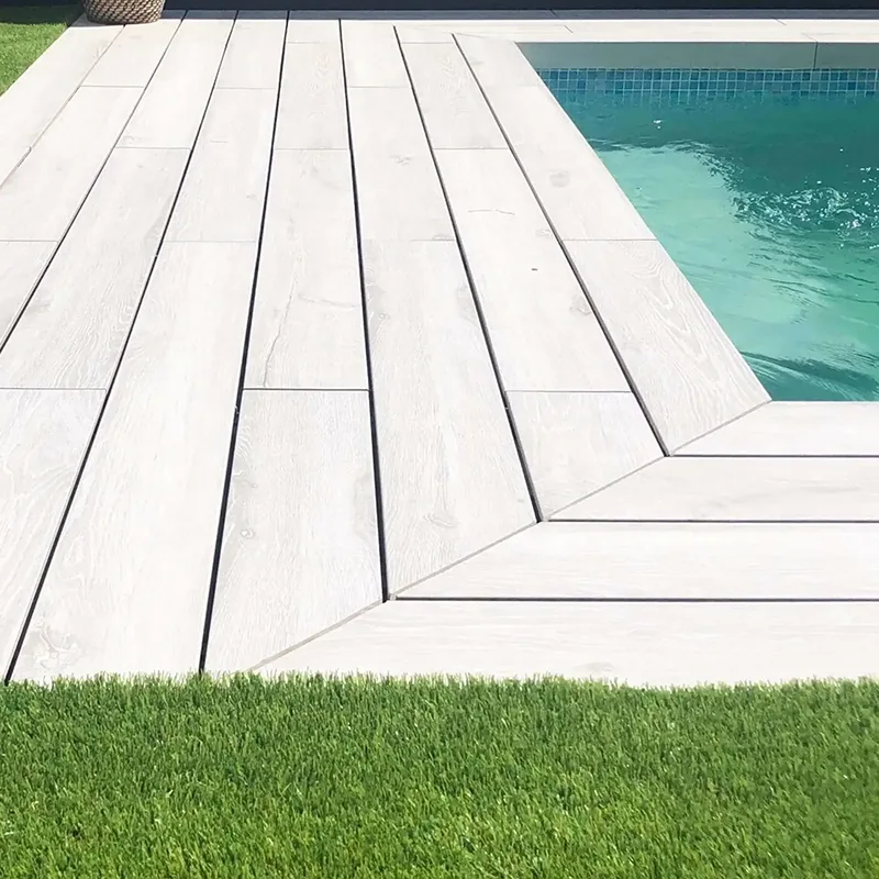 Tarima exterior Tecnológica Blanco Polar