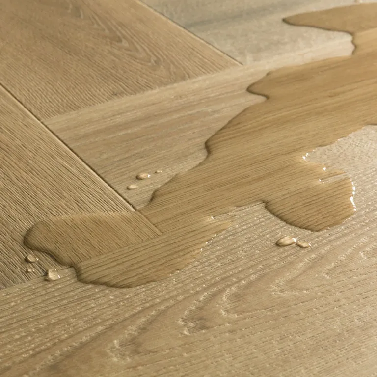 Tarimas Laminada Roble Carbón Impressive Desing