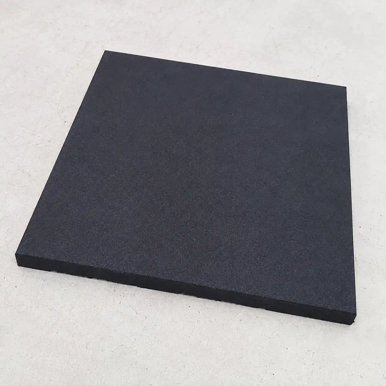 Caucho Macizo LOSETA 50x50cm|10mm ALTA DENSIDAD Negro