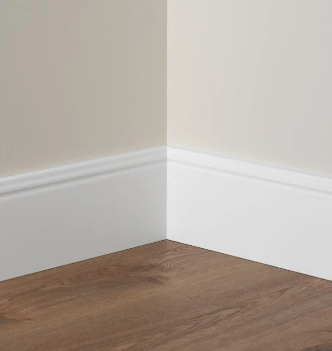 Obras accesorios  GR_Rodapie_Roy_RAL9010_120 Rodapié Lacado Blanco con RAL 9010 2,25x120x12 Modelo 10