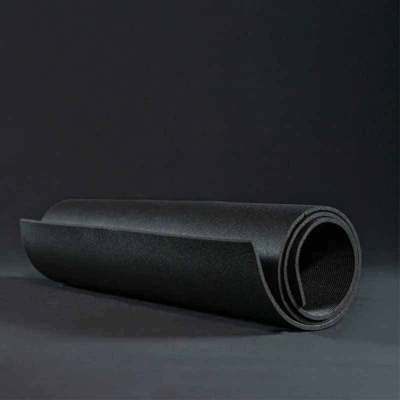 Caucho Macizo ROLLO DE CAUCHO Densidad Estándar | 1x15m | 4mm | Clases grupales | Fitness | Yoga | Infantil | Gimnasio | Esterilla | Negro
