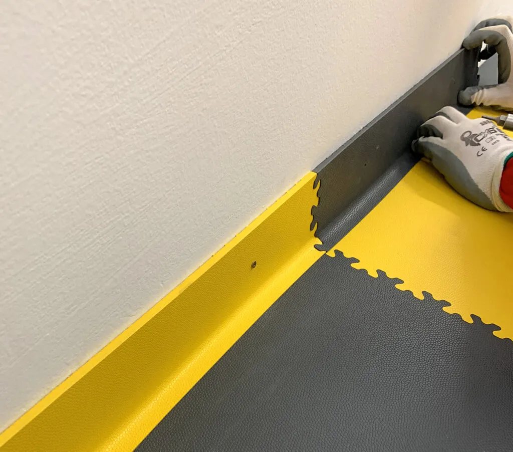 Obras accesorios  Pack Instalación: Rastrel de Aluminio  + Grapas + Tornillos
