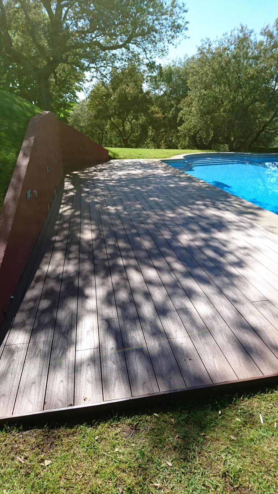 Piscina3 Majadahonda — Tarima exterior Madrid, Pavimentos Arquiservi