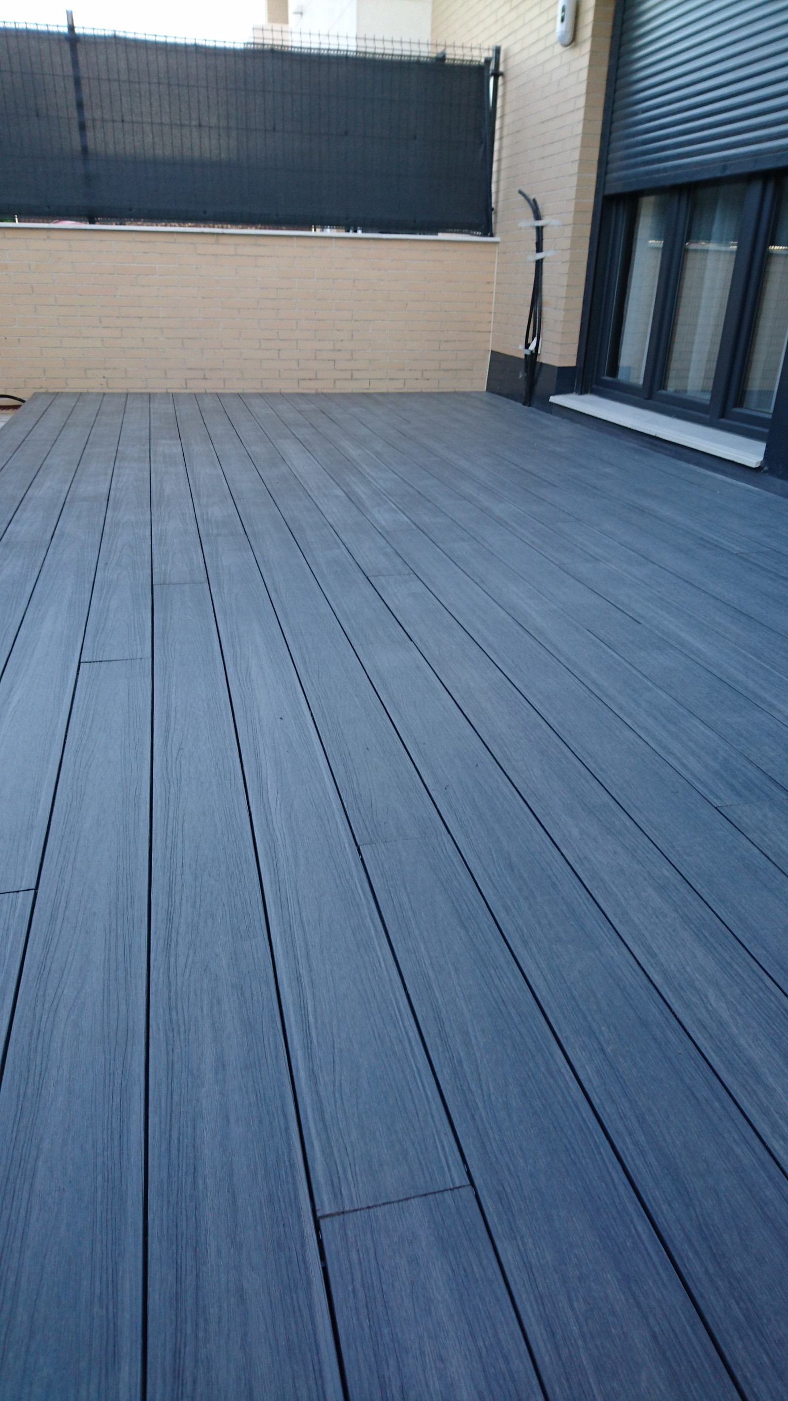 Terraza composite4 Alcorcon — Tarima exterior Madrid, Pavimentos Arquiservi