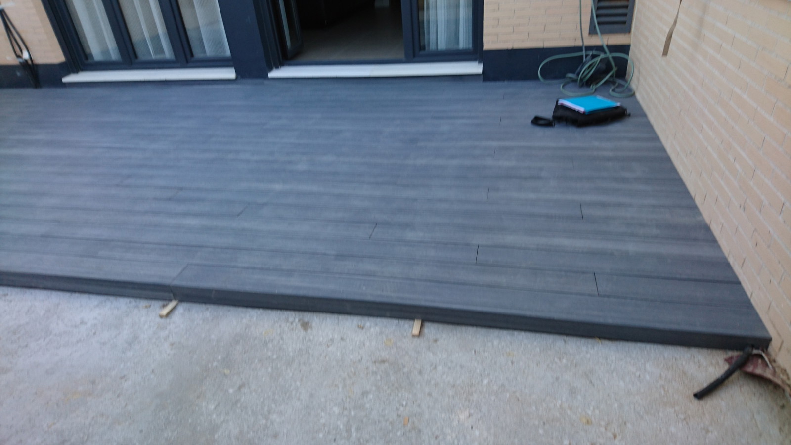 Terraza composite6 alcorcon — Tarima exterior Madrid, Pavimentos Arquiservi